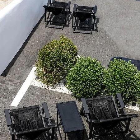 She Mykonos Boutique Hotell 3*