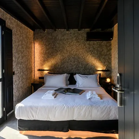 She Mykonos Boutique Szálloda 3*