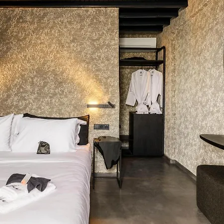 She Mykonos Boutique Szálloda 3*