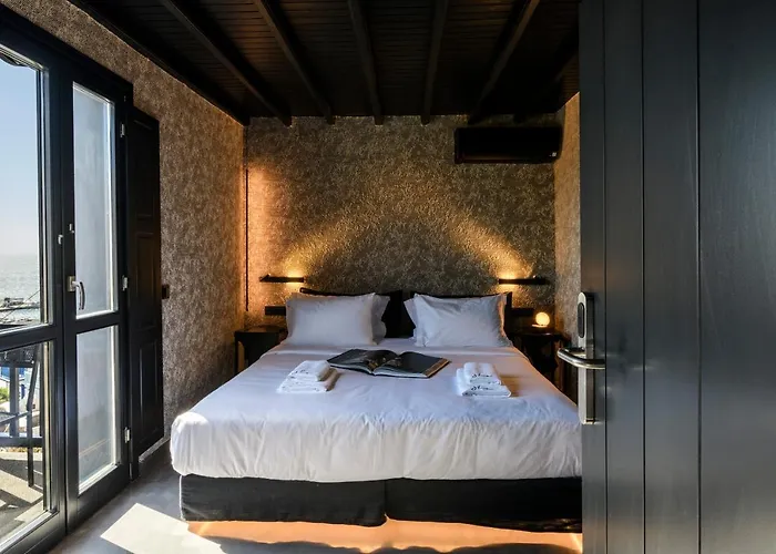 She Mykonos Boutique 호텔 3*